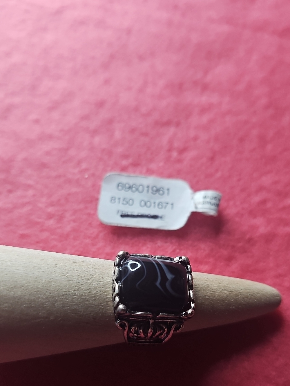 NWT FREE PEOPLE BLACK AND SILVER TONE RING SIZE 8